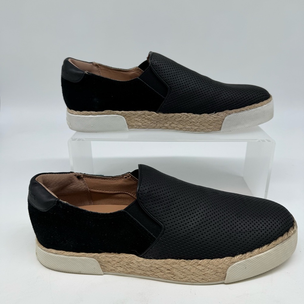 Sam Edelman Women’s Black Slip-On Sneakers – Size 9M - Picture 5 of 8